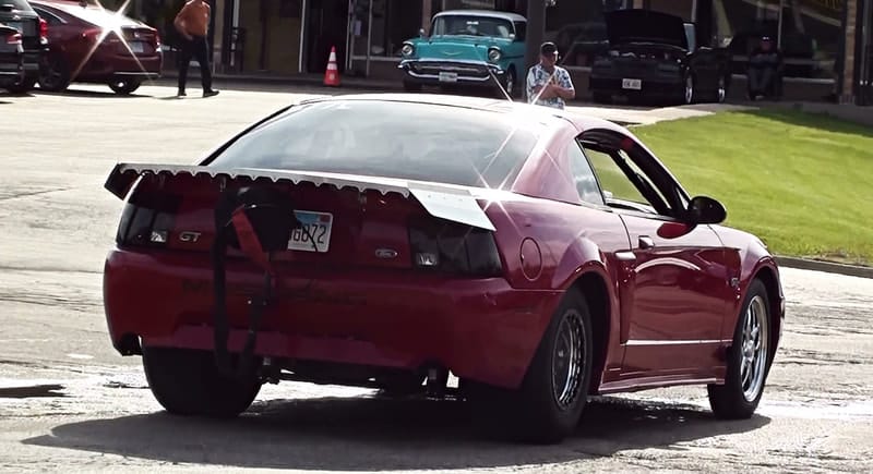 Customer photo review of 1999-04 New Edge Mustang Strutless 15" Aluminum Drag Wing w/ Adjustable Wicker 31-200