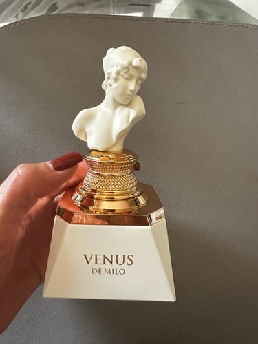 Customer photo review of PERFUME VENUS DE MILO FRENCH AVENUE - 100ML