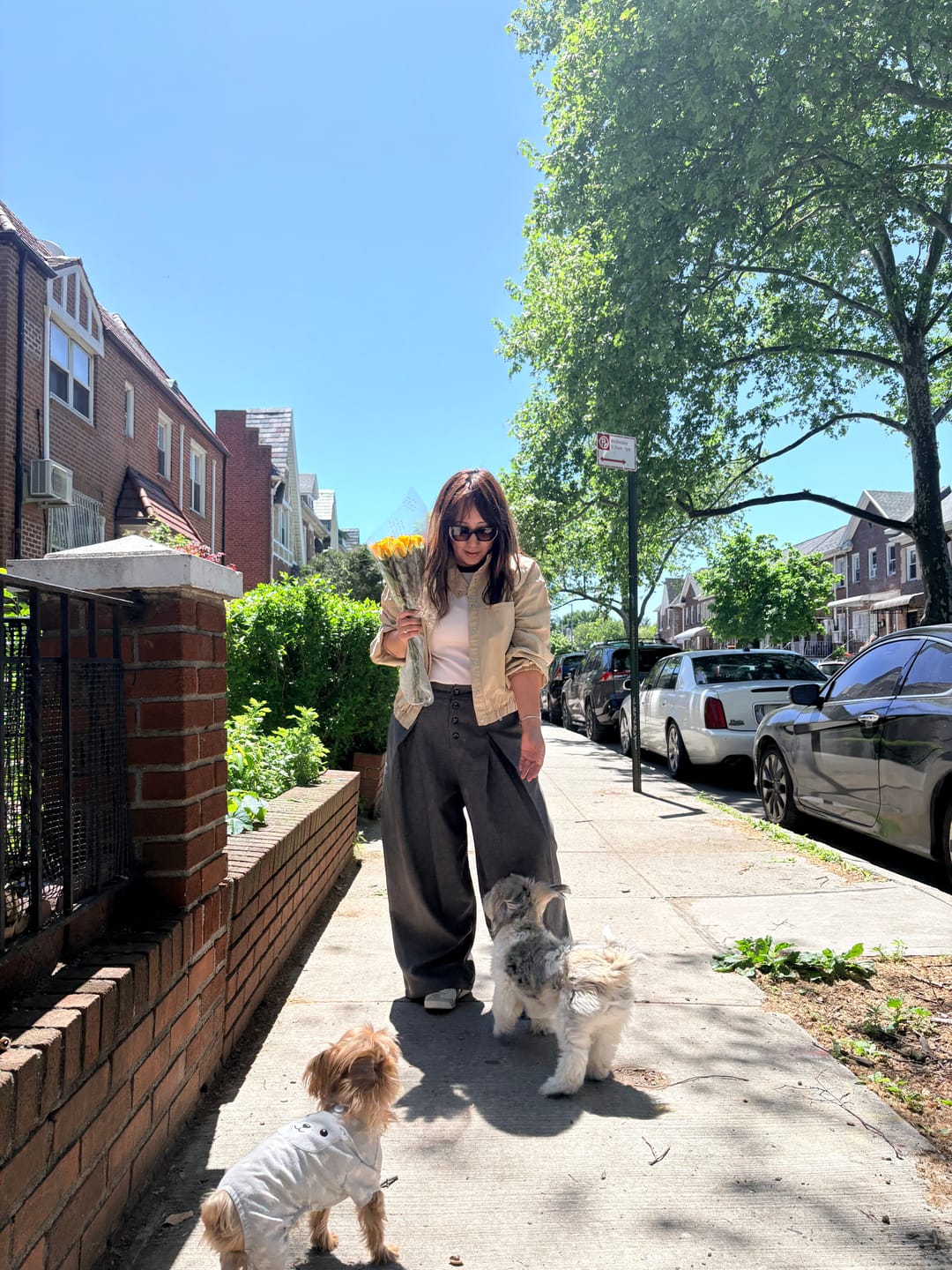 Customer photo review of Aelfric Eden Pleated Baggy Barrel Pants