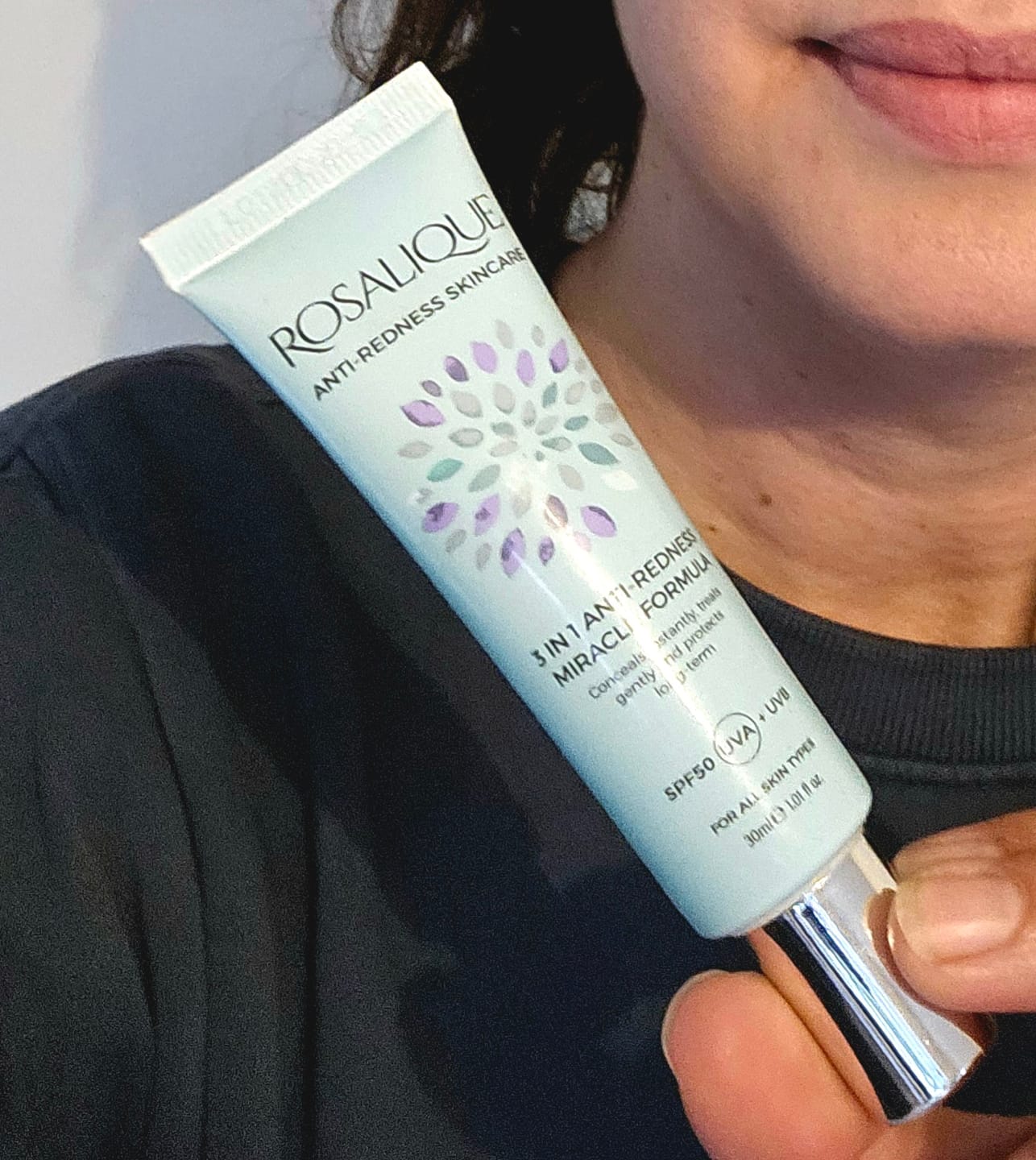 Customer photo review of Rosalique 3 in 1 Anti-Redness Miracle Formula SPF50