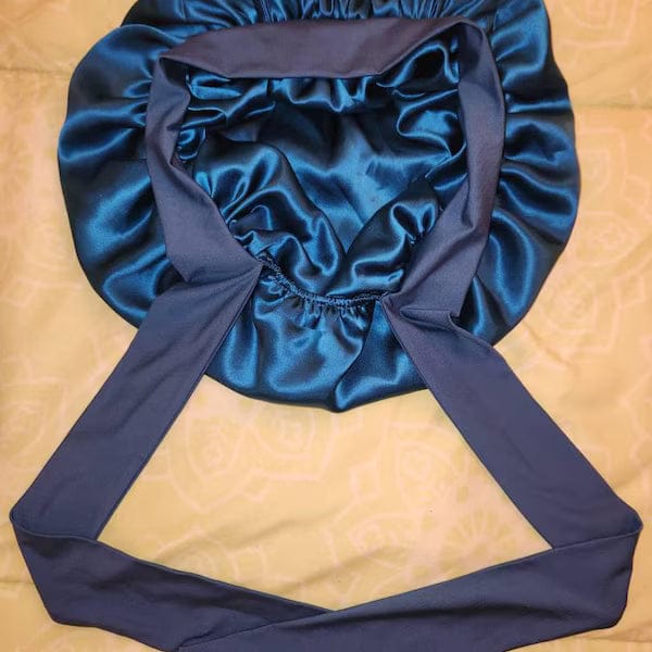 Customer photo review of MULSKA Classic Mulberry Silk Bonnet for Healthier Hair