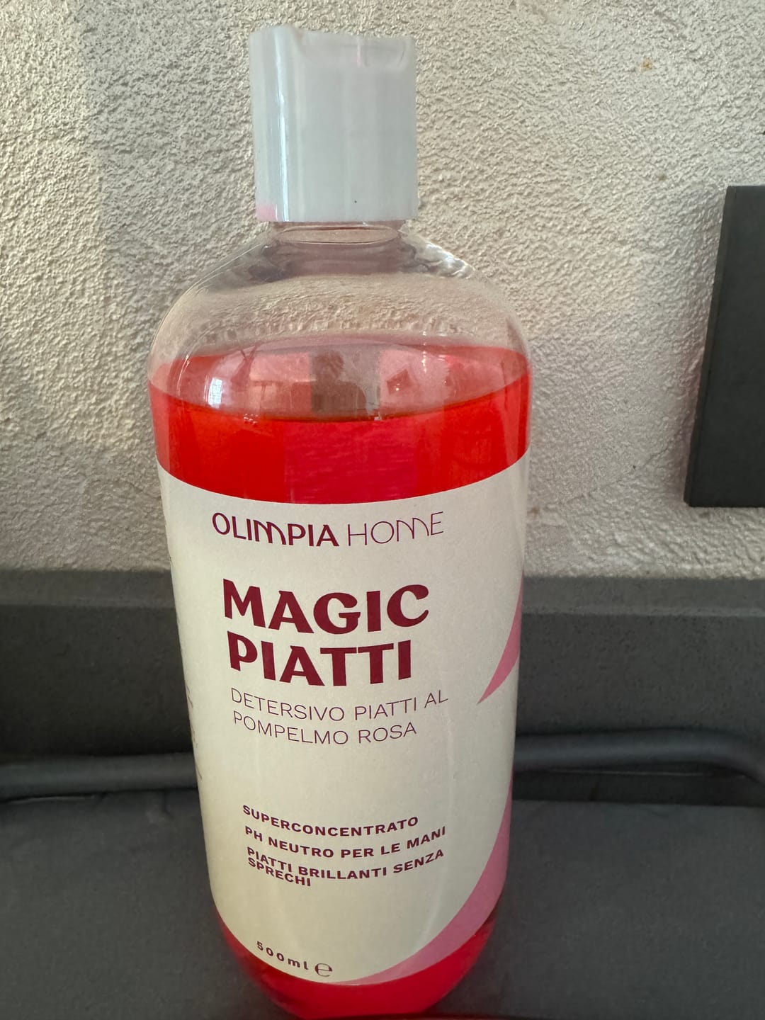 Customer photo review of Magic Piatti Ml.500 - Detersivo Piatti al Pompelmo Rosa