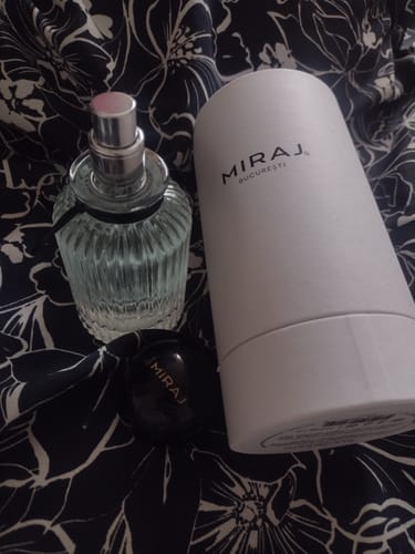Customer photo review of Miraj Bleumarin