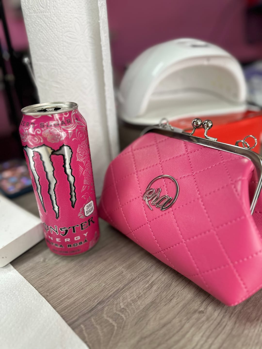 Customer photo review of ERA Mini Kisslock Chain Bag – Pink