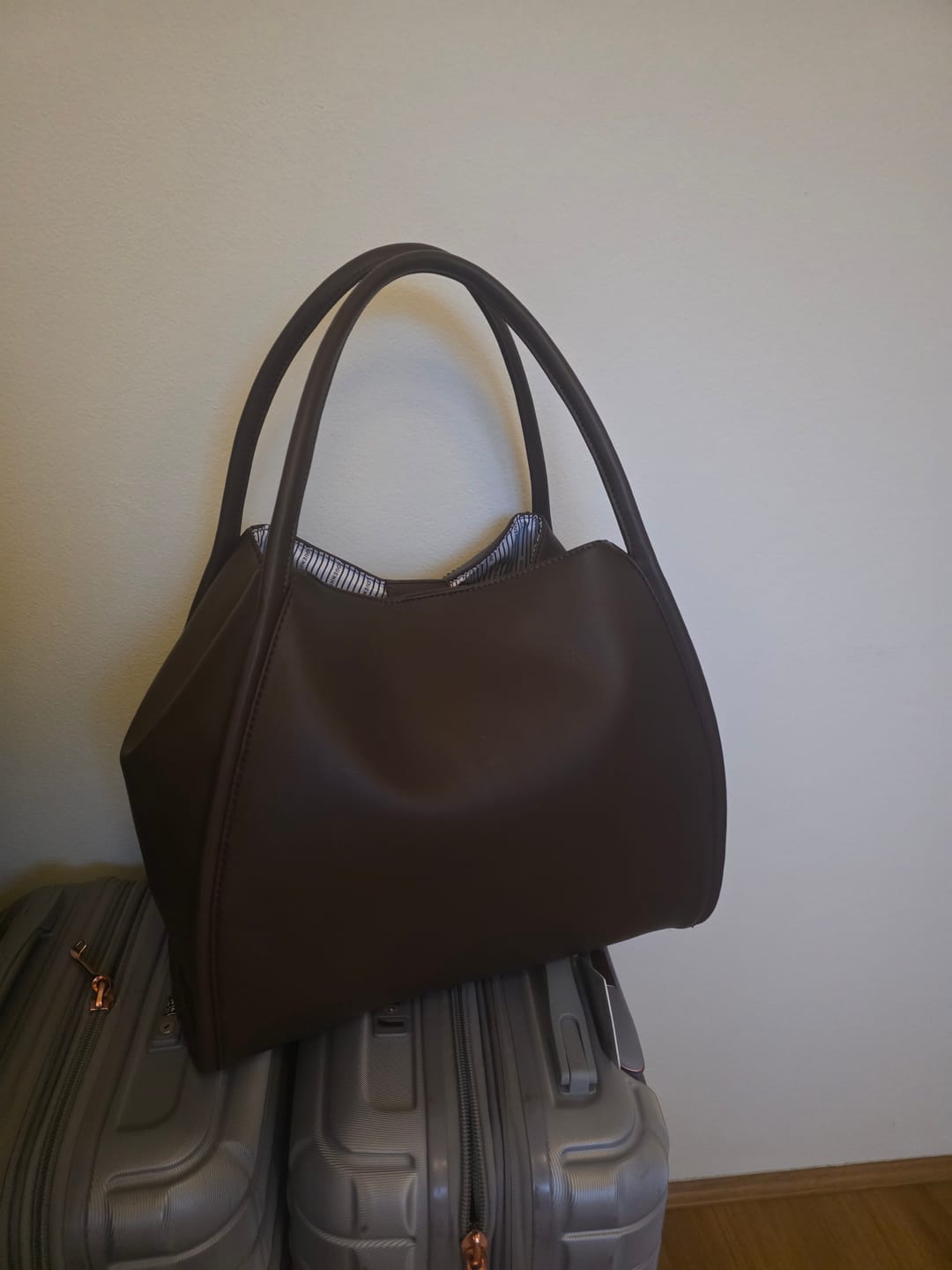 Customer photo review of Sutton & Everyday Pouch Set - Chocolate