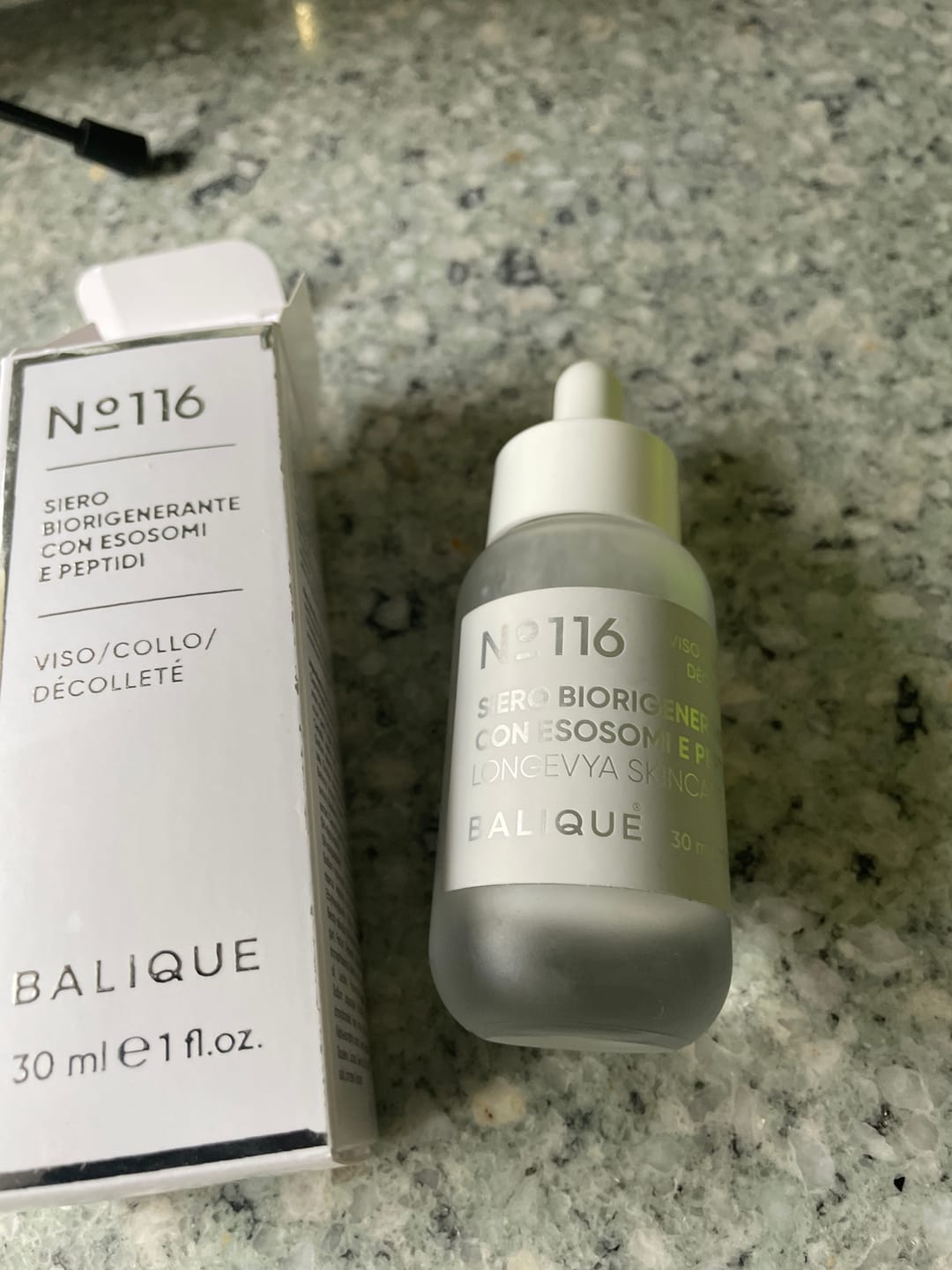 Customer photo review of N°116 - SIERO VISO BIORIGENERANTE CON ESOSOMI E PEPTIDI