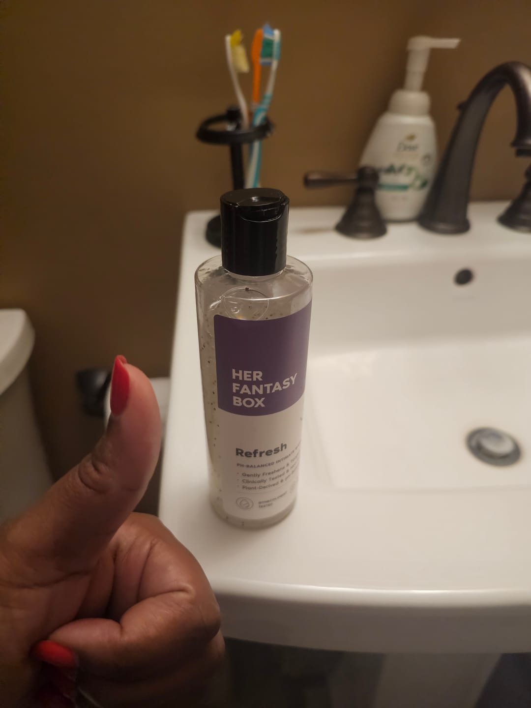 Customer photo review of Refresh Plant Based Intimate Body Wash for Women - pH Balancing