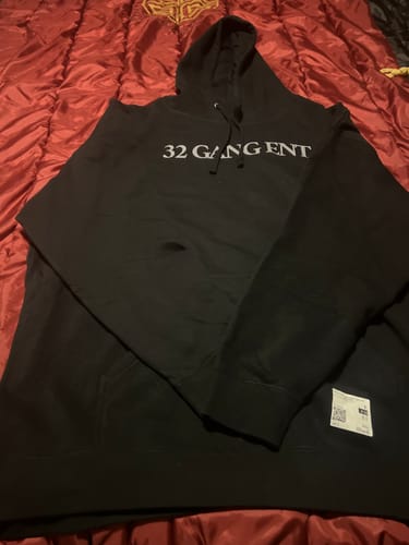 Customer photo review of GET RICH PREMIUM HOODIE