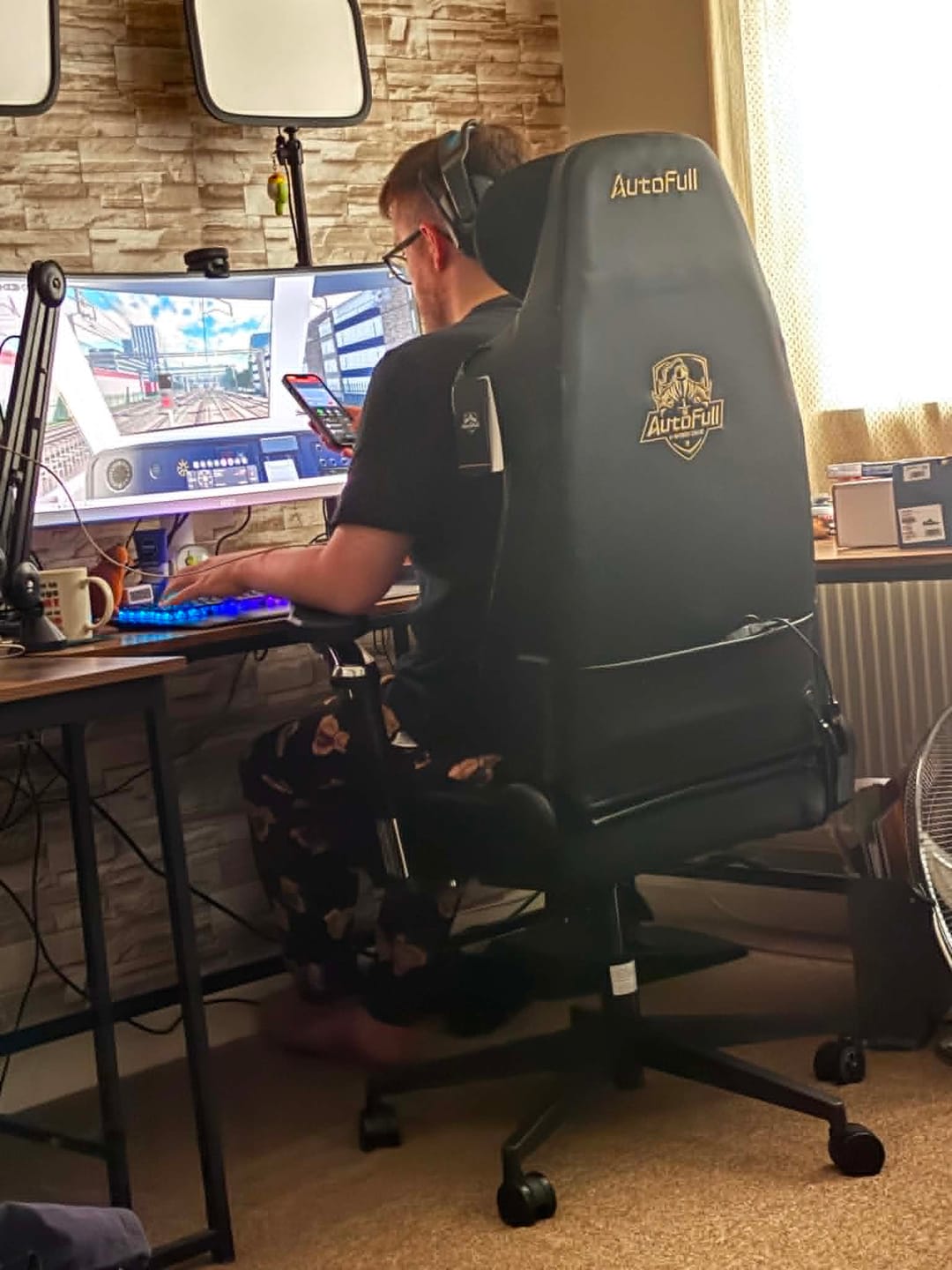Customer photo review of 🔥AutoFull M6 Ultra 2.0 Ergonomic Gaming Chair [Bestseller]