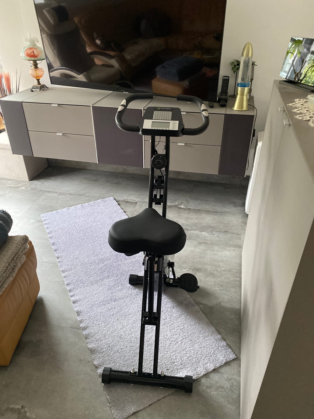 Customer photo review of Tretmann HOME - Klappbarer Heimtrainer