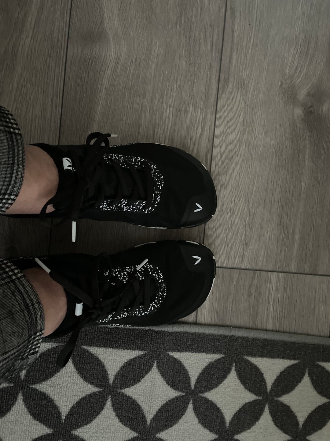 Customer photo review of Vaistoa Lento -paljasjalkajuoksukengät