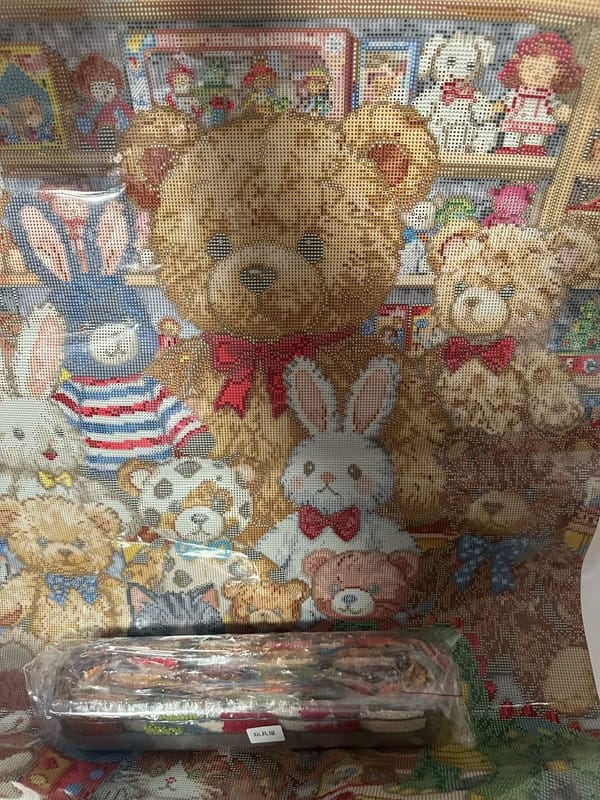 Customer photo review of Dollhouse 2 Diamond Painting 30/40 40/50 50/60