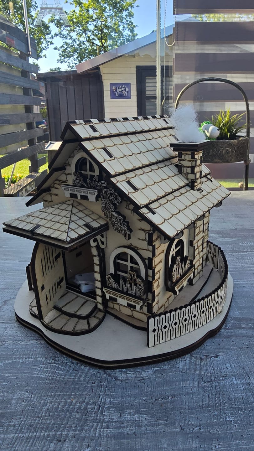 Customer photo review of Floral House Candle Holder SVG Laser Cut File