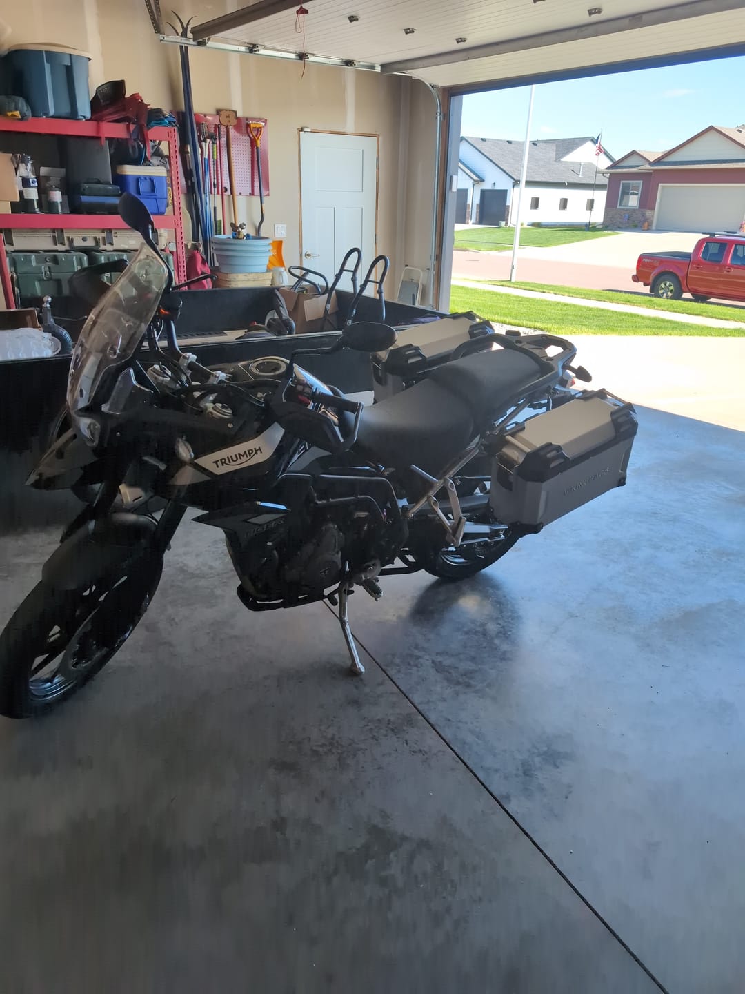 Customer photo review of 45L - Apex XL Triumph Tiger 900 Aluminum Side Cases Silver