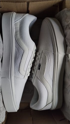 Customer photo review of Tenis 175 Choclo Blanco Total