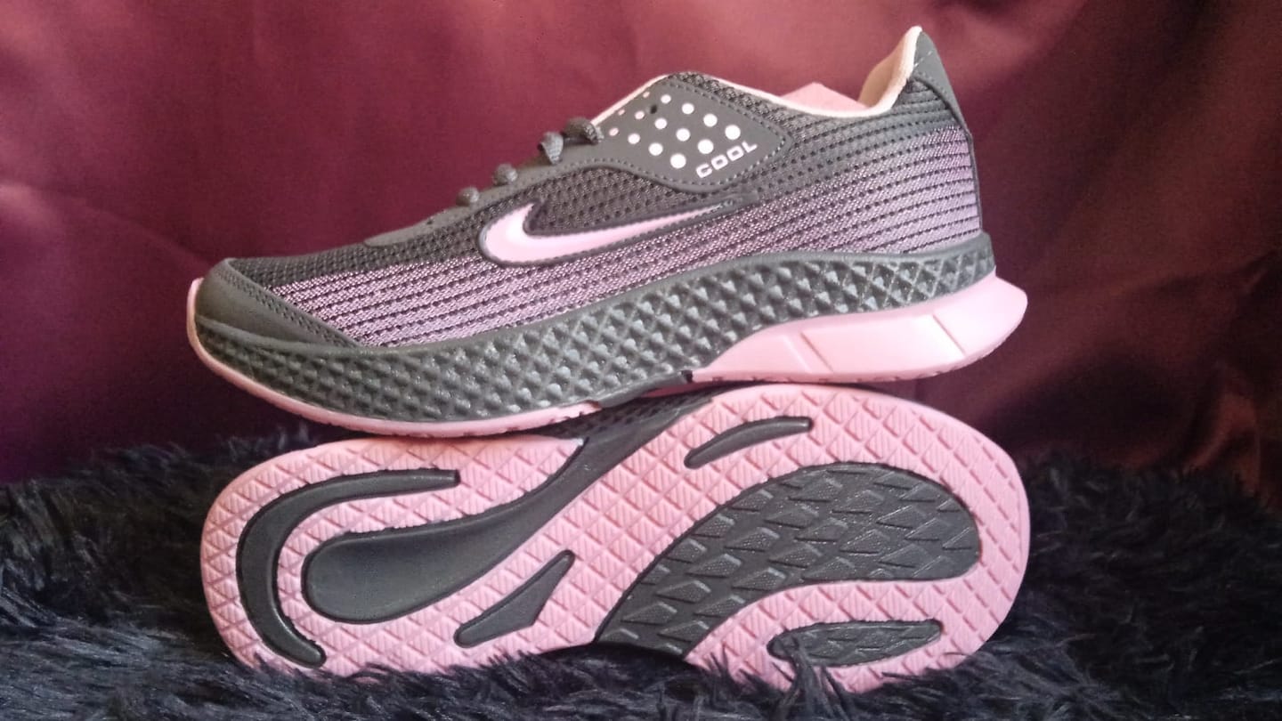 Customer photo review of Tenis 013 Oxford Rosa