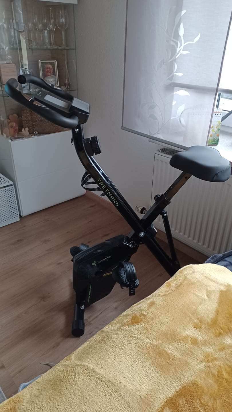 Customer photo review of Tretmann HOME - Klappbarer Heimtrainer