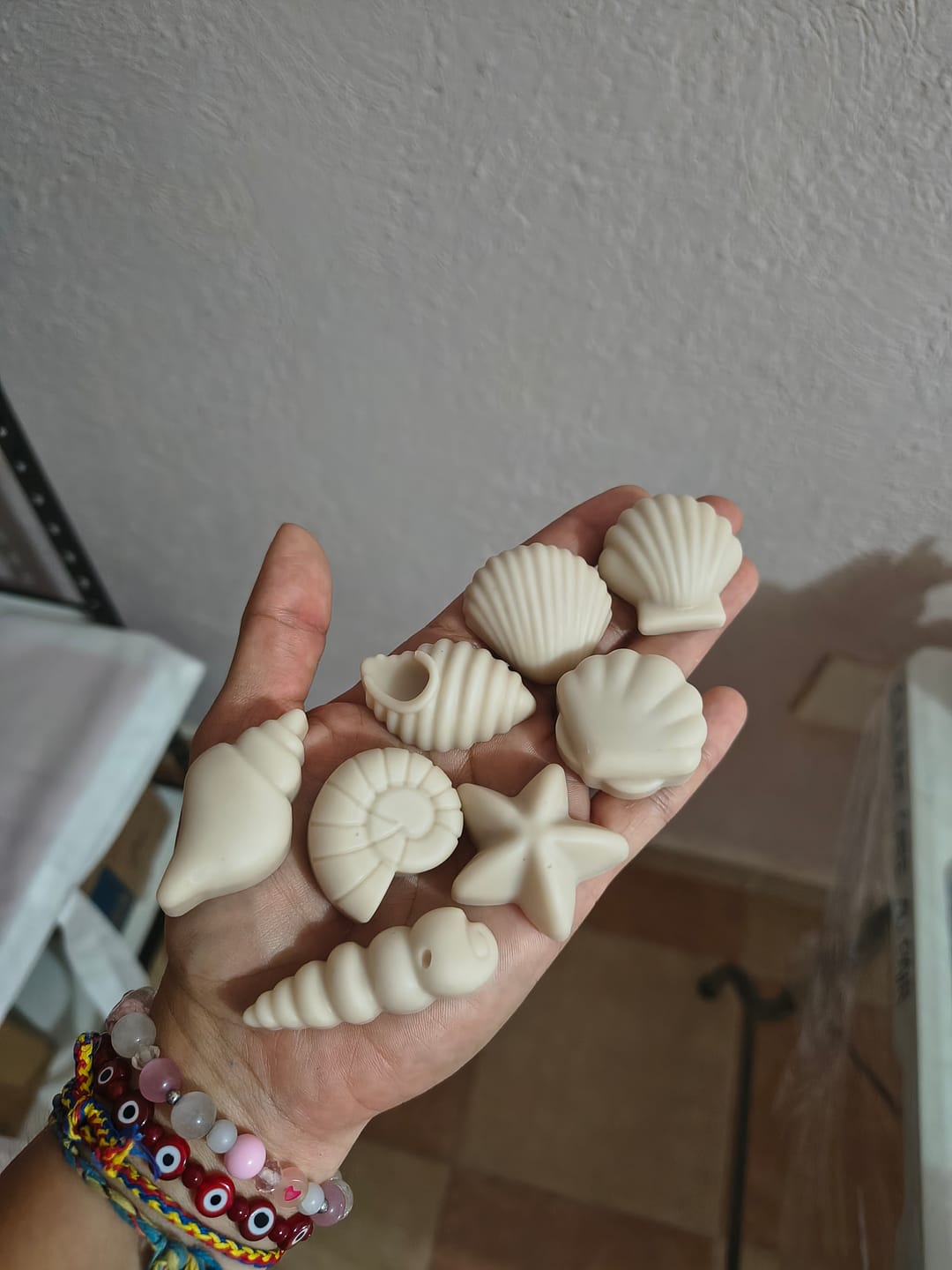 Customer photo review of ✨ Cera Premium Lista para MOLDE – Ideal para Velas de molde ,Waxmelts y figuras decorativas