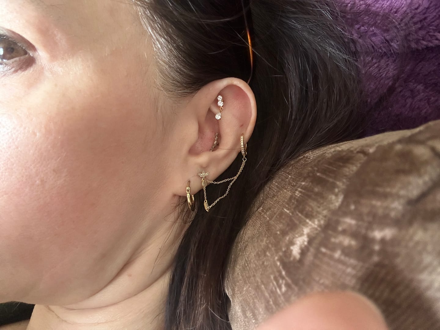 Customer photo review of Amy vertical helix Gold