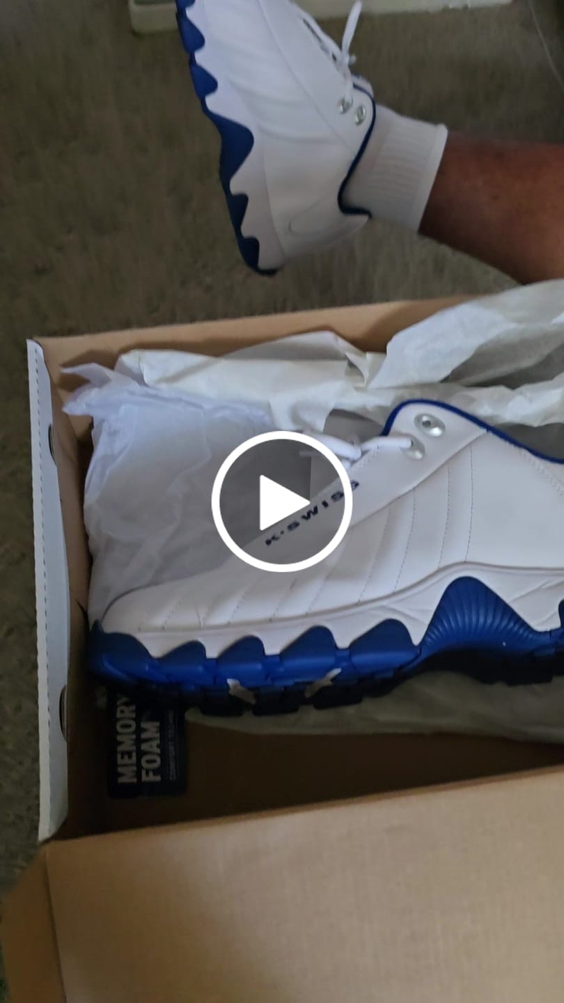 Customer video review of 03426-117-XW | ST329 CMF | WHITE/CLASSIC BLUE