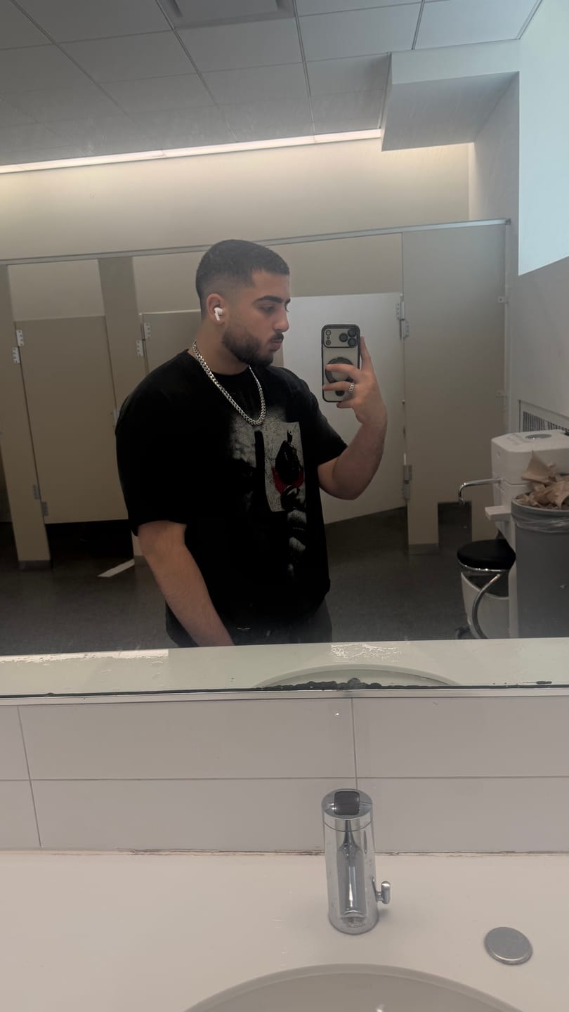 Customer photo review of 4254 - Batman Shadow Tees