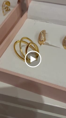 Customer video review of Orecchini Golden Drop Shine
