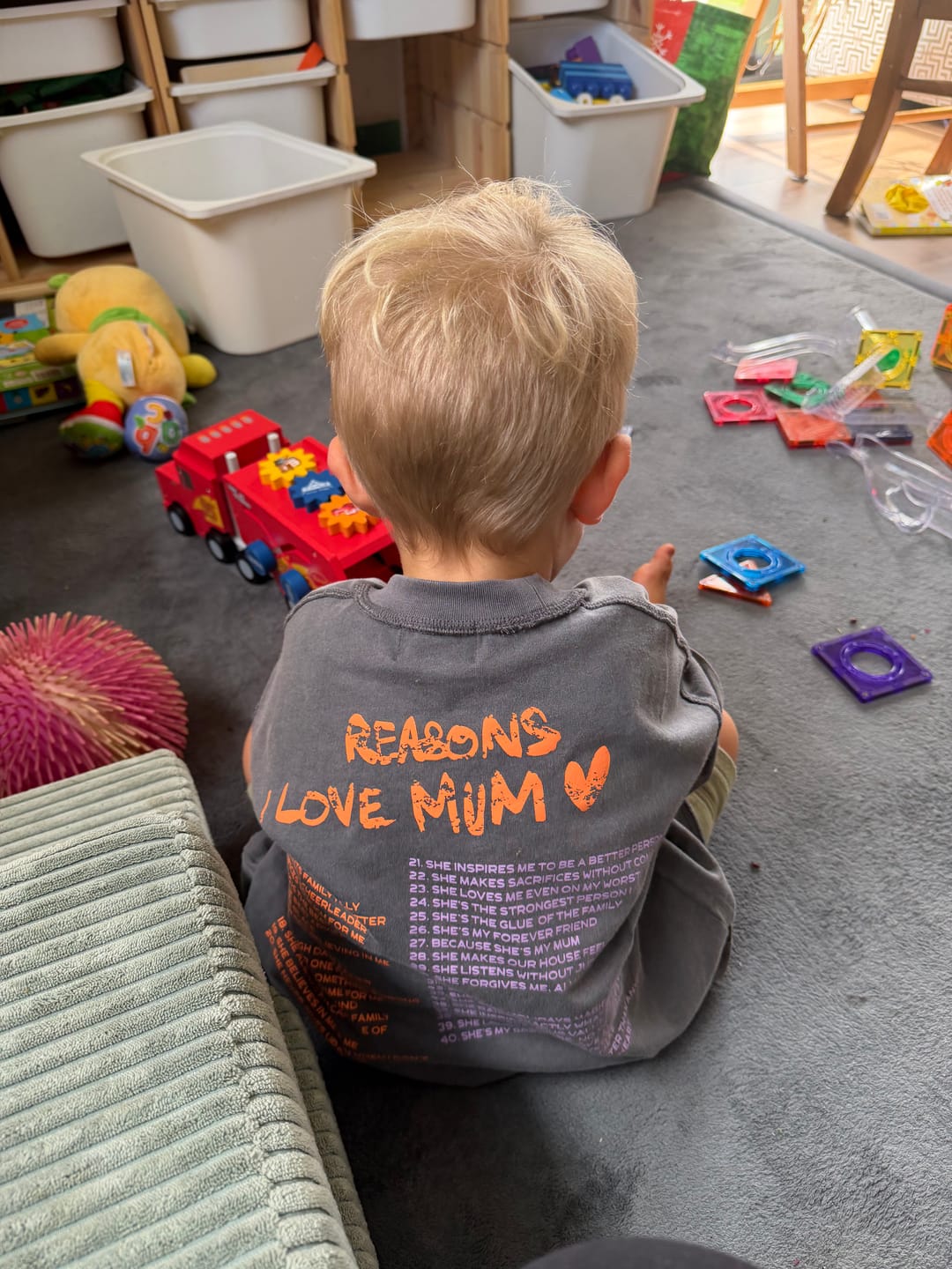 Customer photo review of Love mum tee