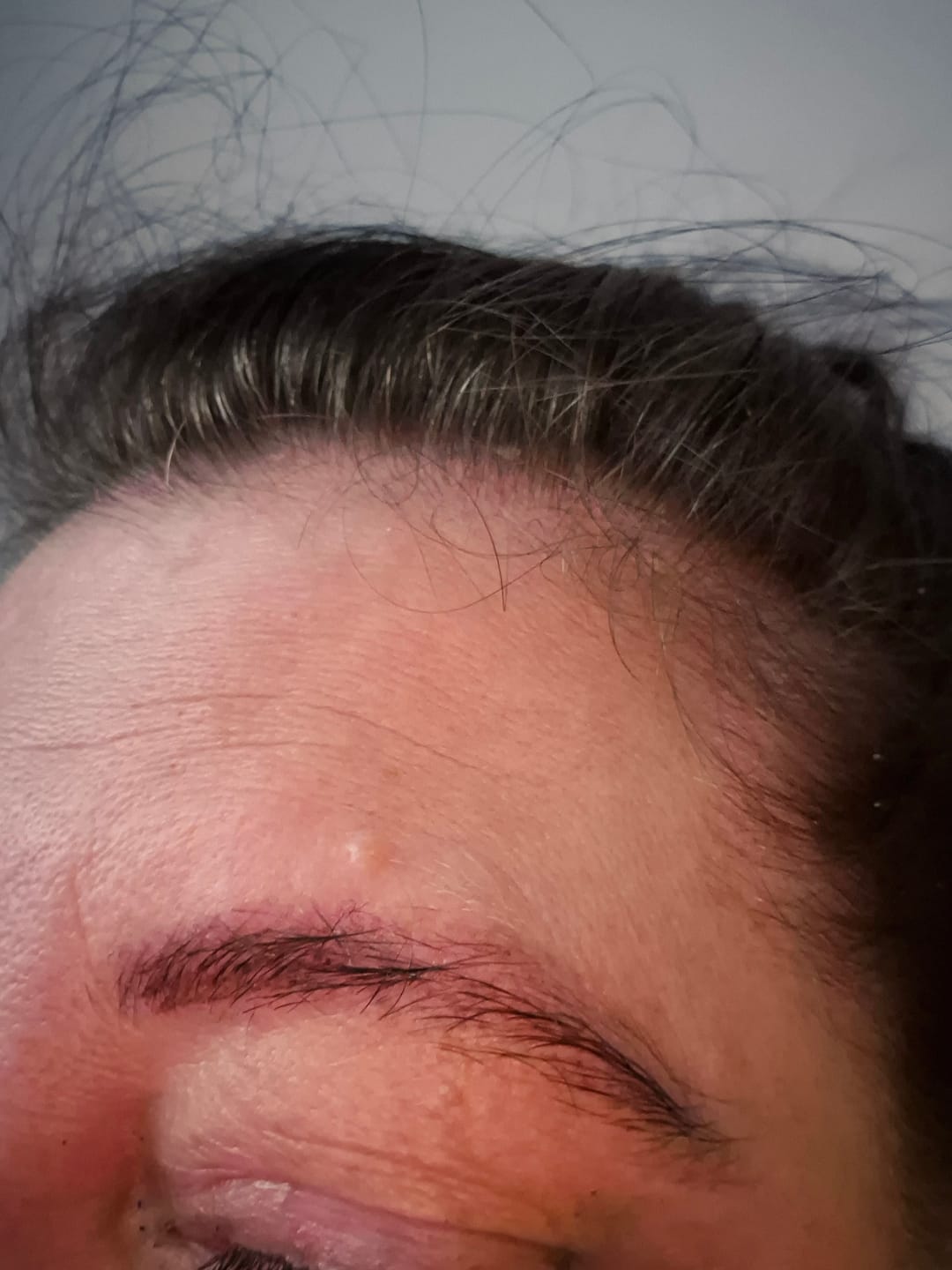 Customer photo review of BROWCOCA!NE - Augenbrauenserum