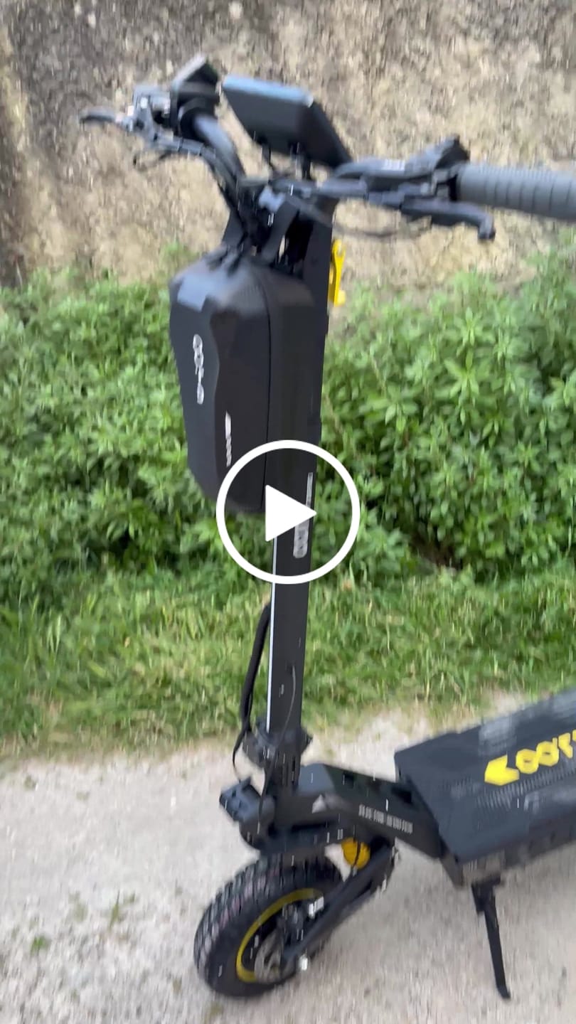 Customer video review of OOTD T10 Pro E-Scooter