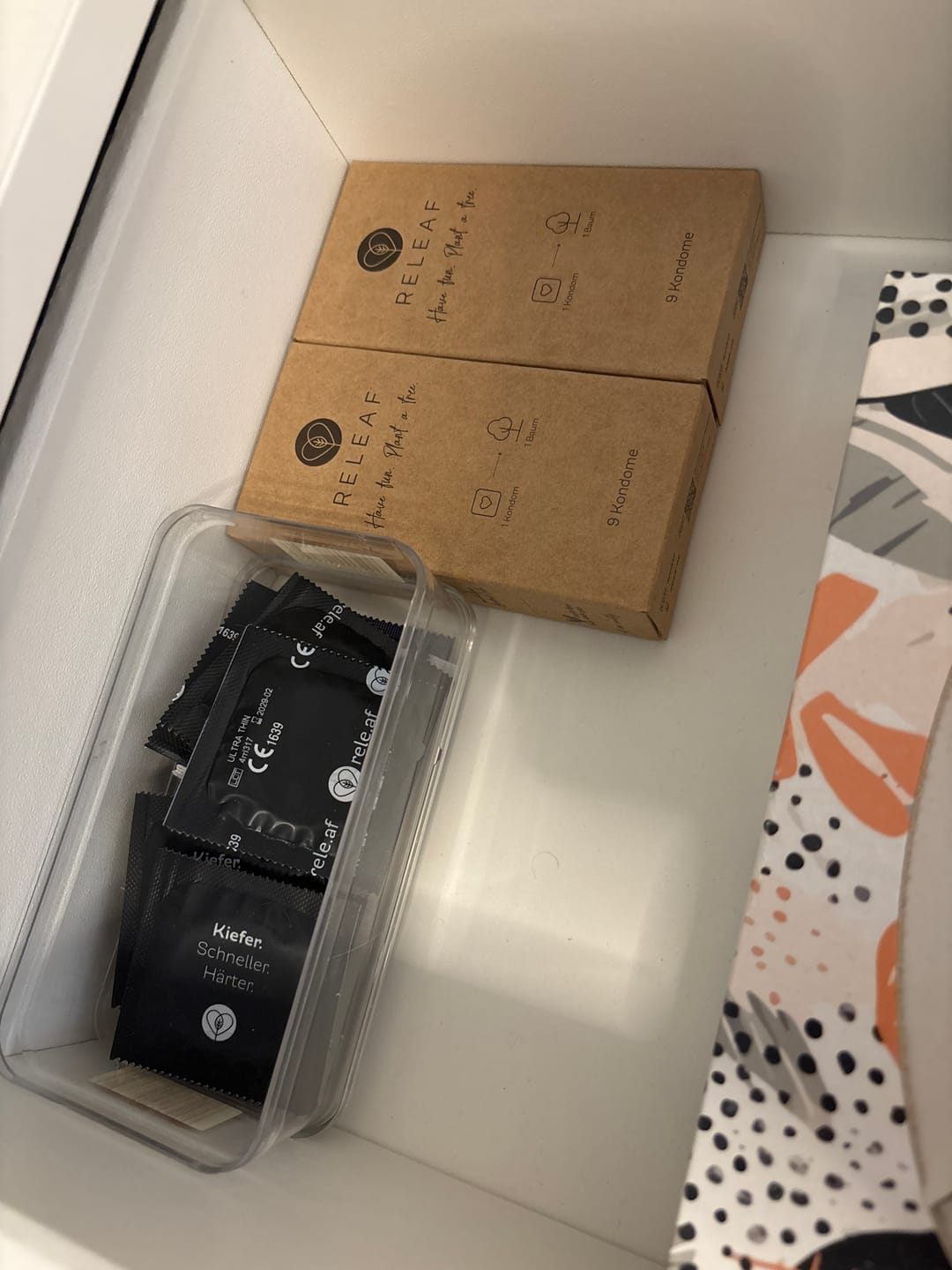 Customer photo review of Releaf | Baumpflanzende Kondome