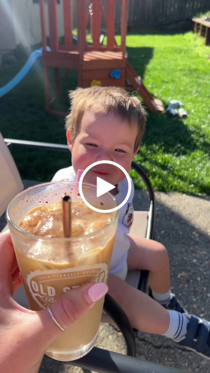 Customer video review of The Seashell Straw Cup