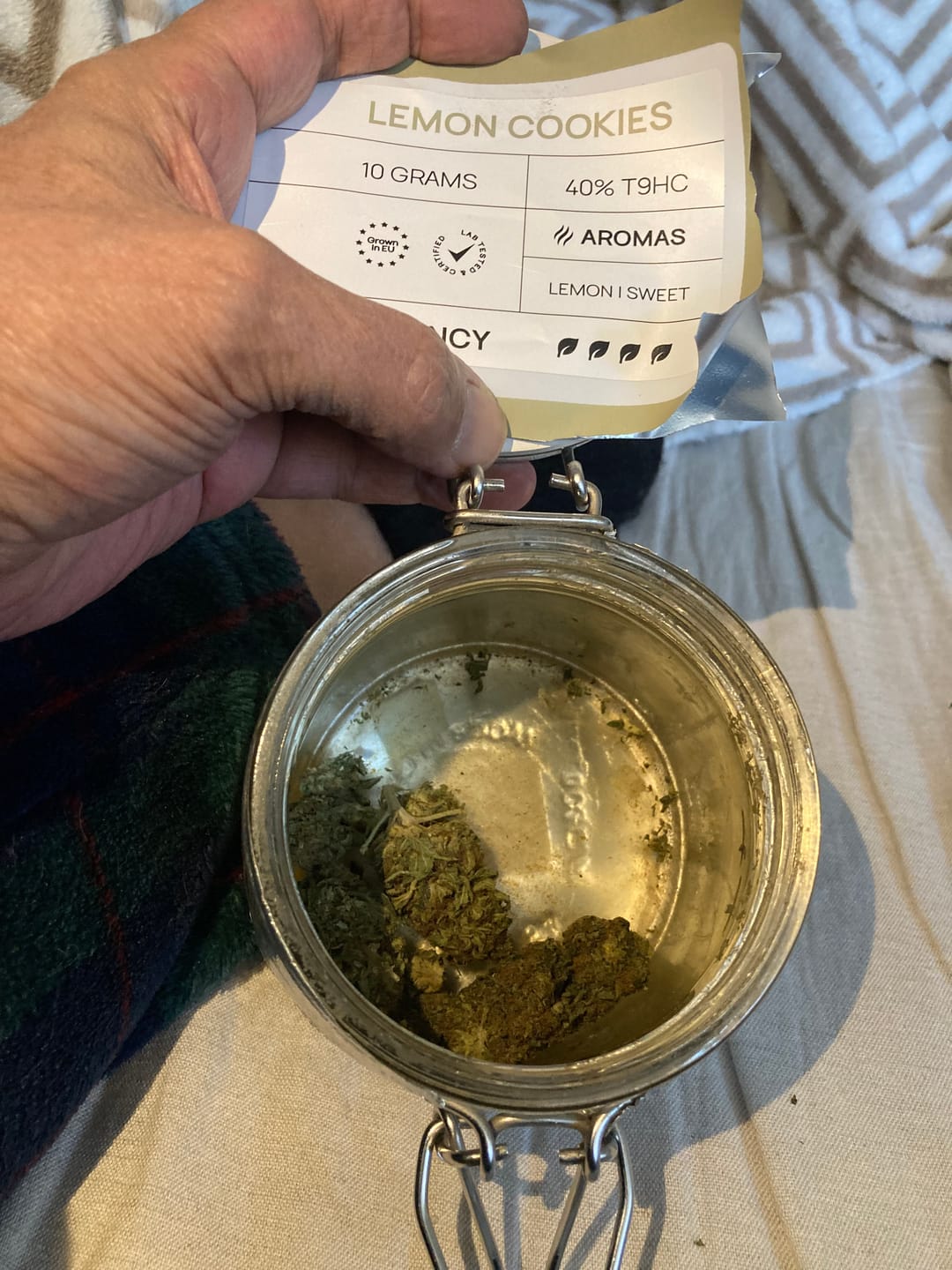 Customer photo review of LEMON COOKIES x 40%