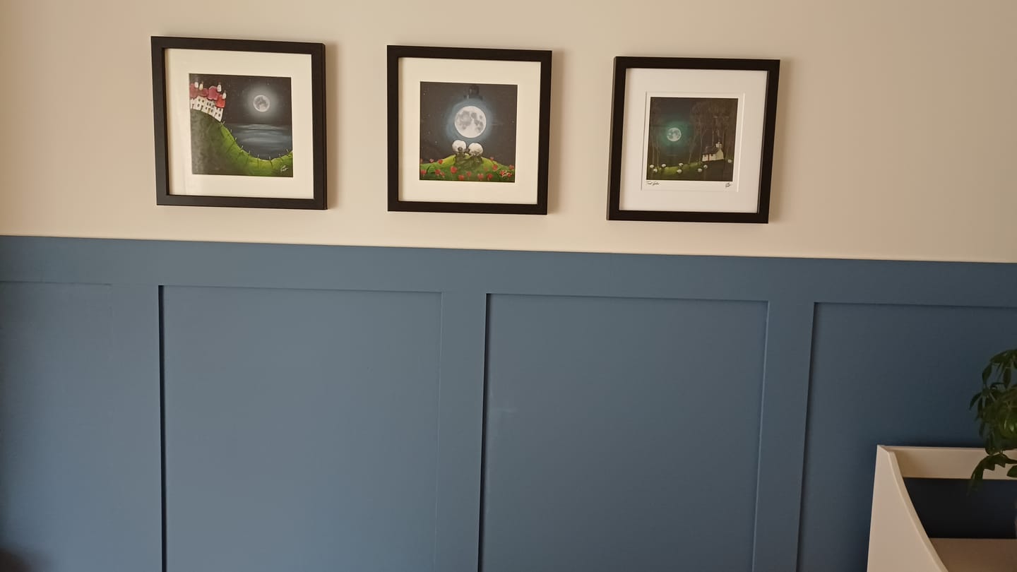 Customer photo review of Teal Glow (Small) By Geoff Beckett