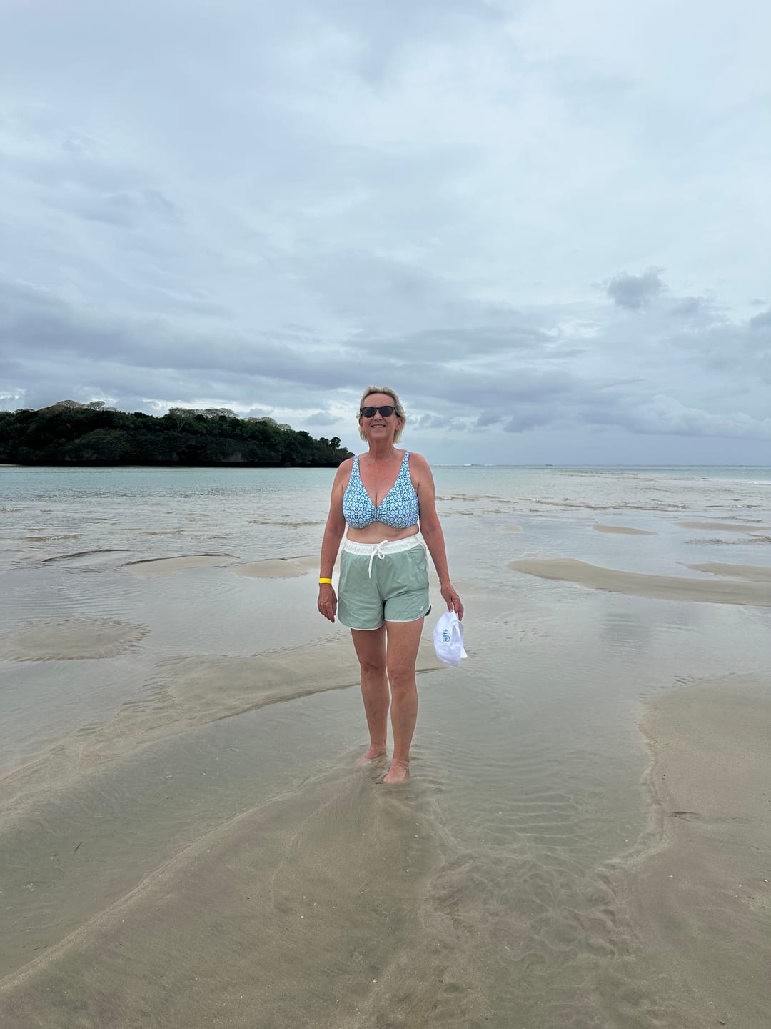 Customer photo review of Women's Bestselling Hinterland Green