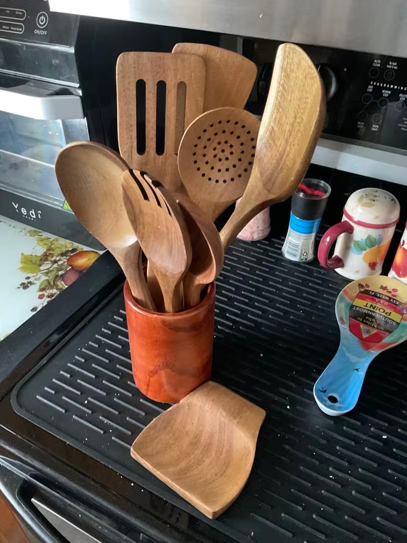 Customer photo review of Premium Wooden Cooking Utensil Set – 7-Piece Teak Kitchen Collection