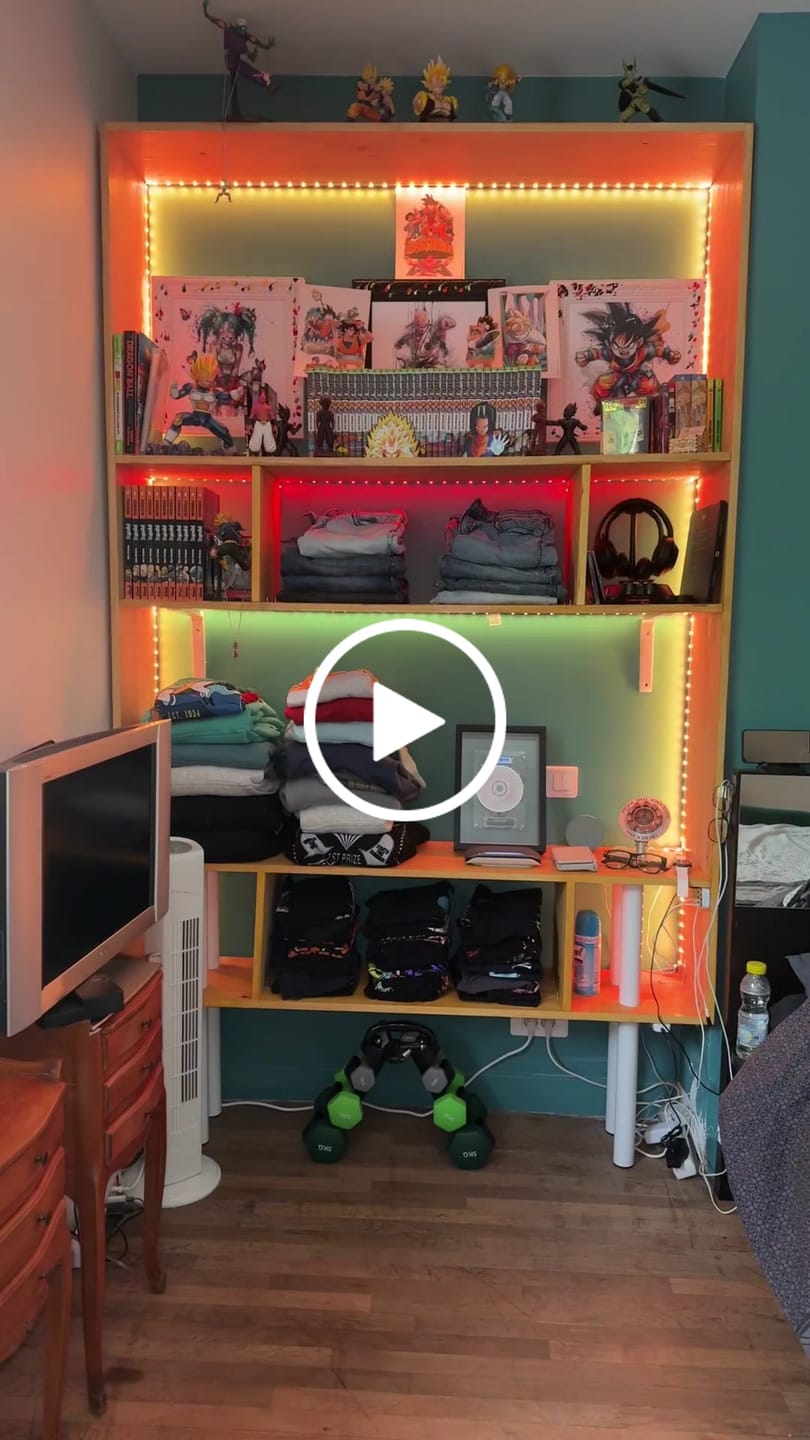 Customer video review of M1 Music Frame CD Player