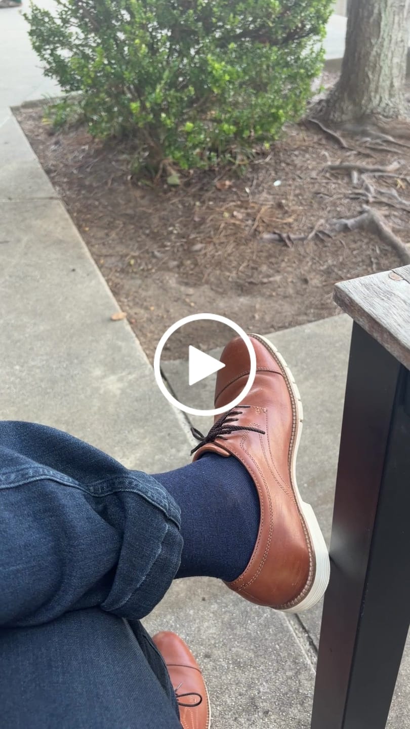Customer video review of Navy Blue Solid - A Navy Blue Solid Men's Dress Sock