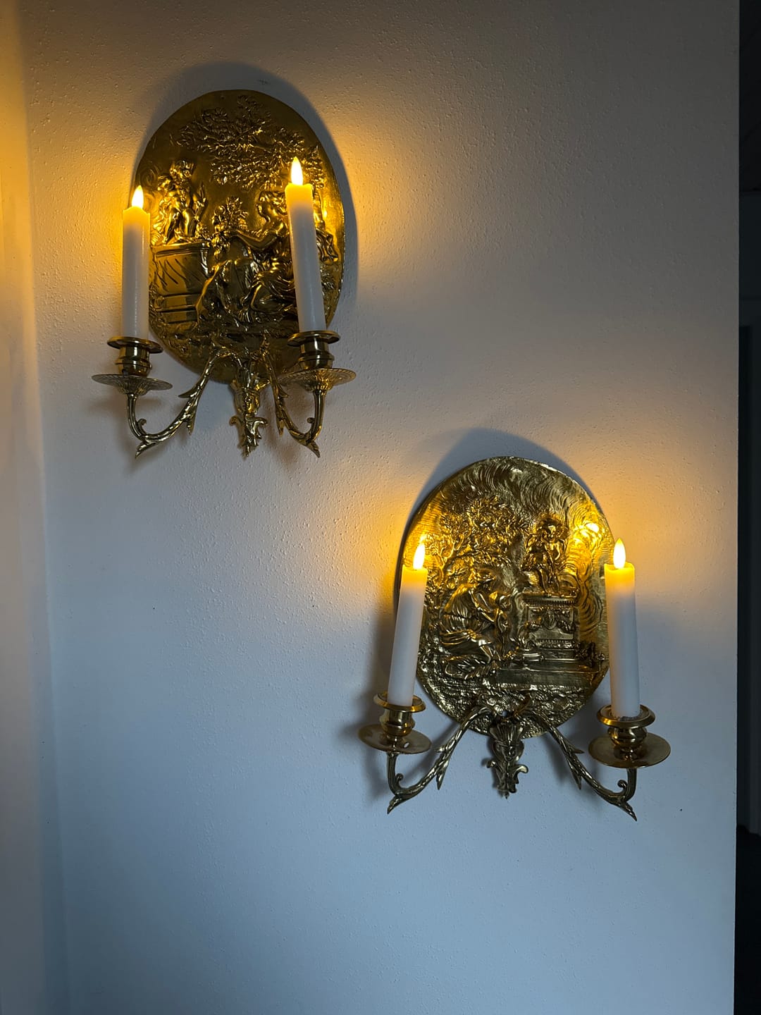 Customer photo review of Romantik LED Kronelys pakke - Hvid - 6 stk 15 cm | 4 stk 24 cm