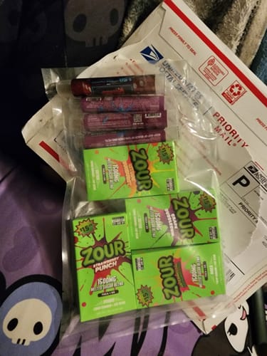 Customer photo review of STRAWBERRY LEMONADE COATED 2-PACK PRE-ROLLS