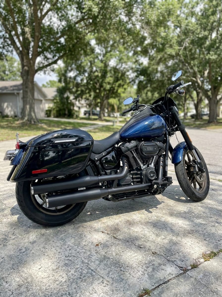Customer photo review of 44L - Lamellar Stallion Extra Large Painted Motorcycle Hard Saddlebags for Harley Softail Low Rider S FXLRS
