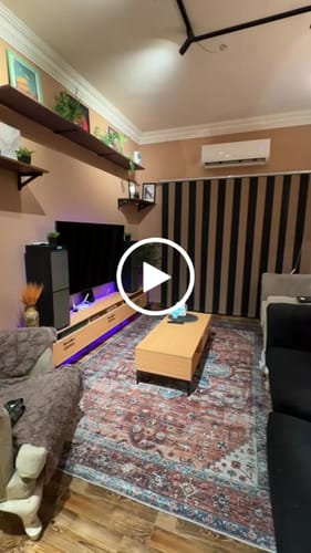 Customer video review of Tuscany Medallion Chenille Rug