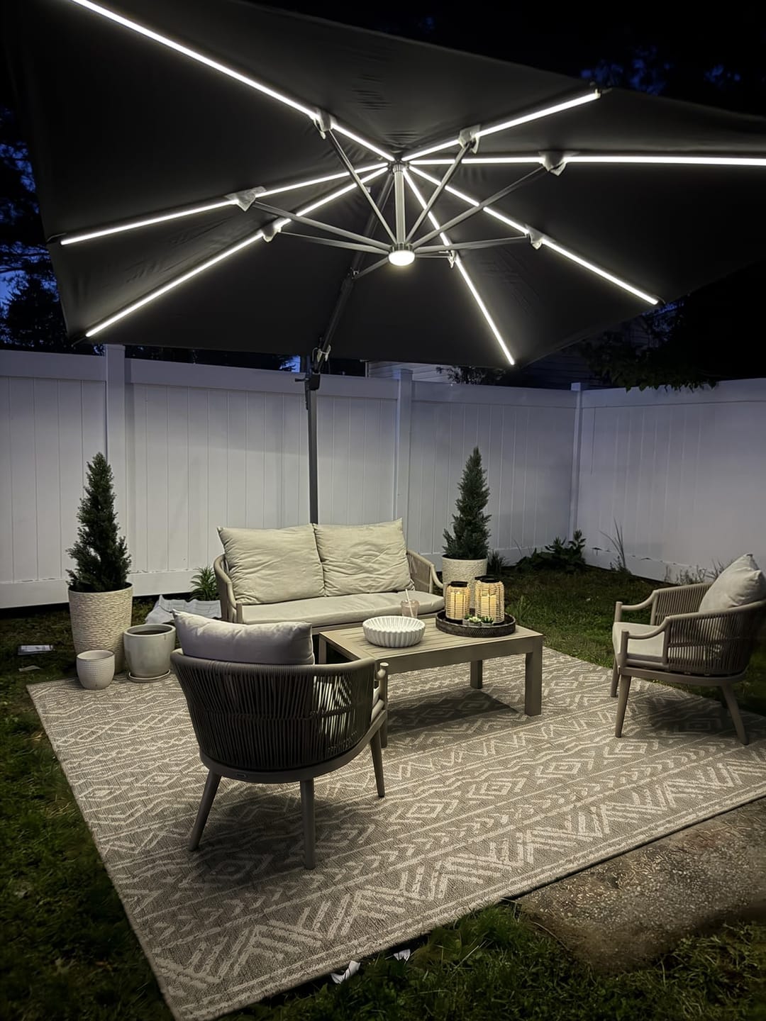 Customer photo review of Sahara Indoor/Outdoor Rug - Gray