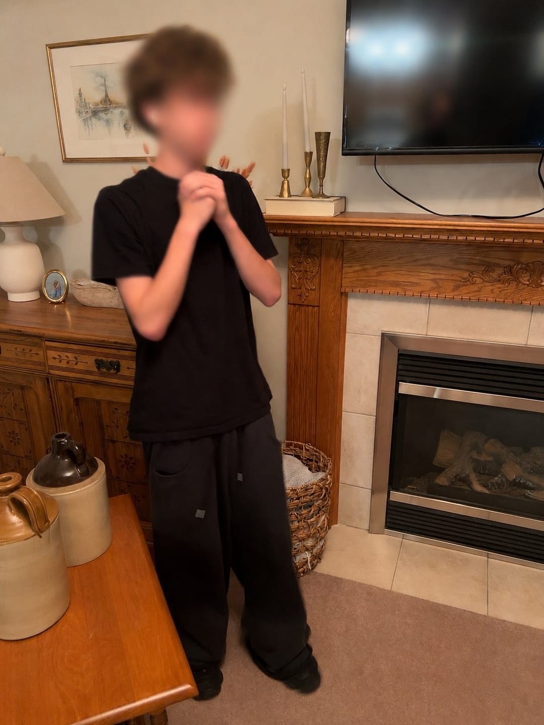 Customer photo review of Aelfric Eden Double Waist Baggy Sweatpants