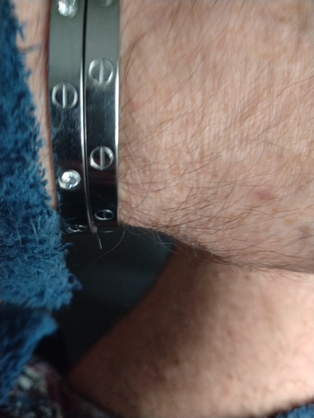 Customer photo review of LOVE BRACELET 6.1MM