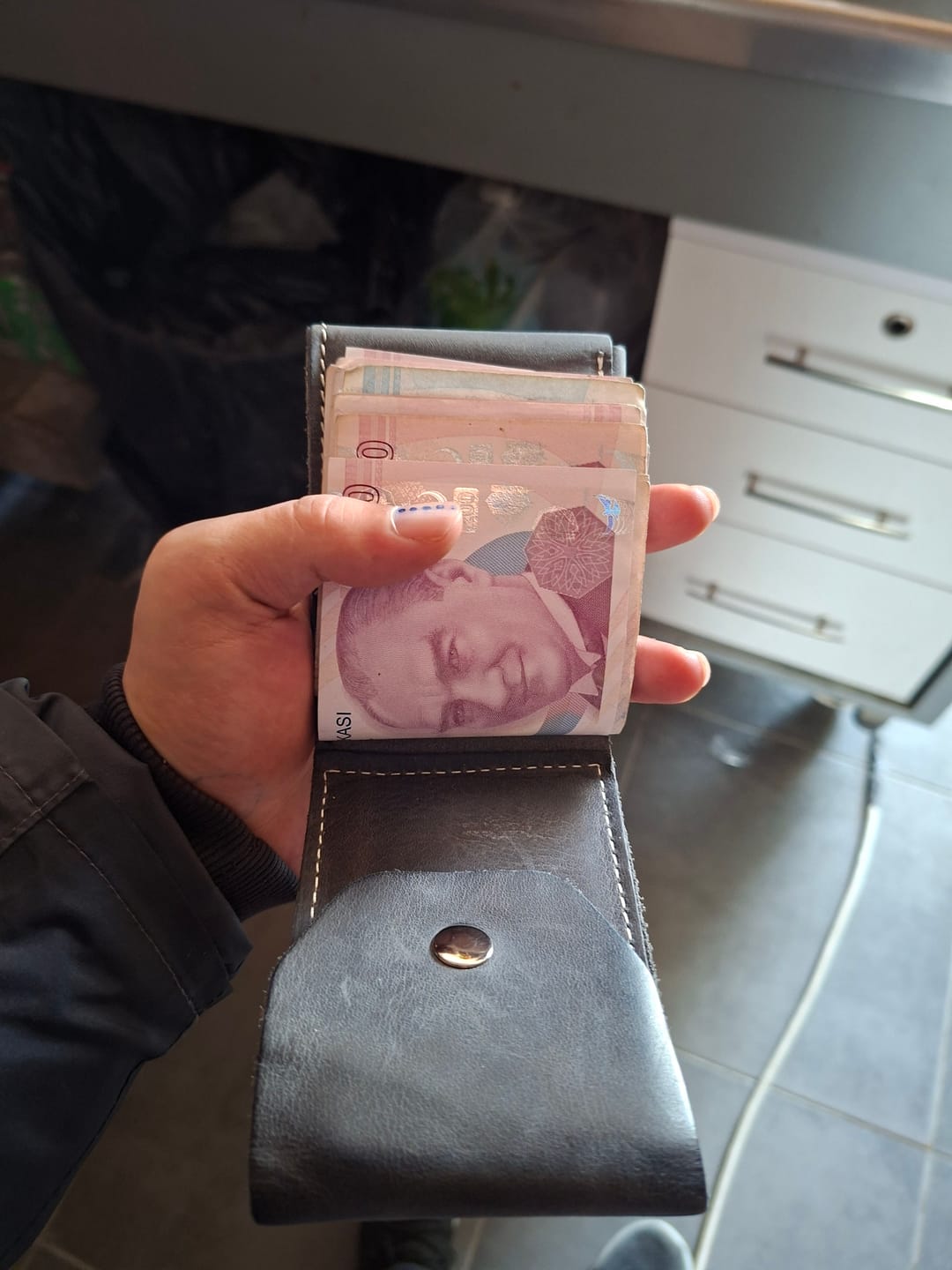 Customer photo review of Arvenzo - El Yapımı Hakiki Deri Erkek Cüzdanı
