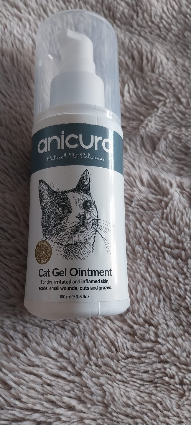 Customer photo review of Cat Gel