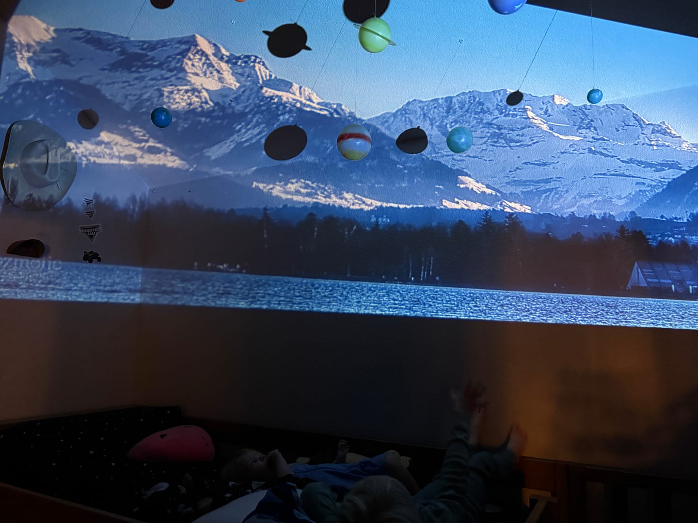 Customer photo review of Ozmotic Learning Projector