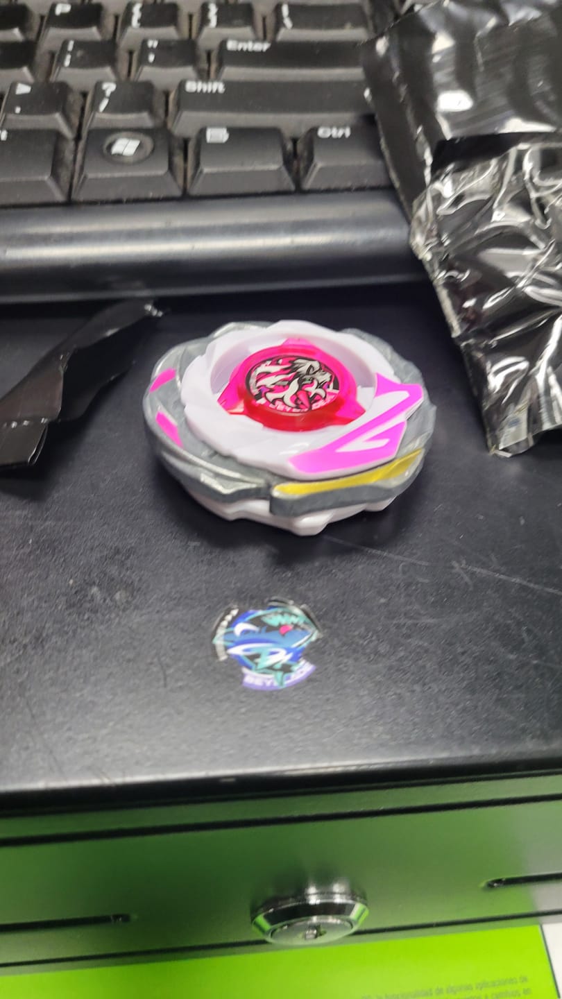 Customer photo review of [Pre-Order July] Takara Tomy Beyblade X CX-17 Random Booster Vol. 10