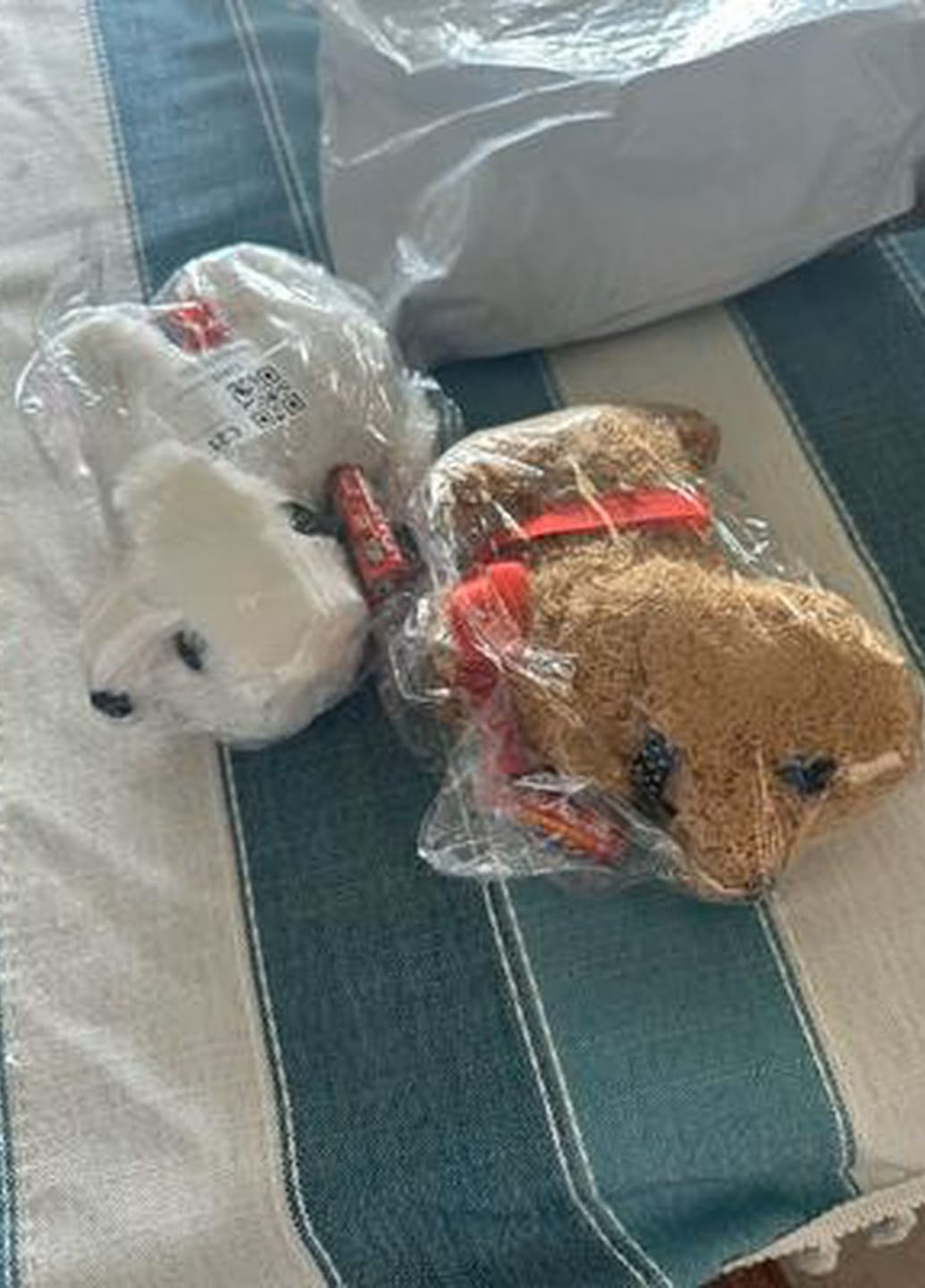 Customer photo review of Interaktiver Roboter Hund Kinder | Realistisches Spielzeug Haustier