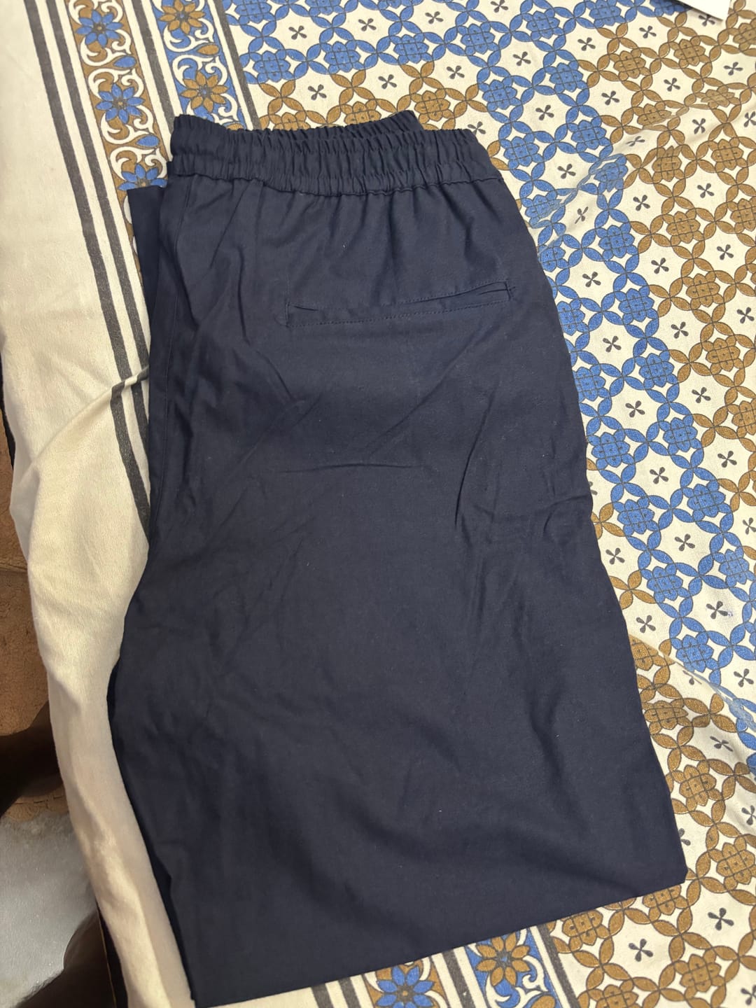 Customer photo review of Men Navy Blue Cotton Pant